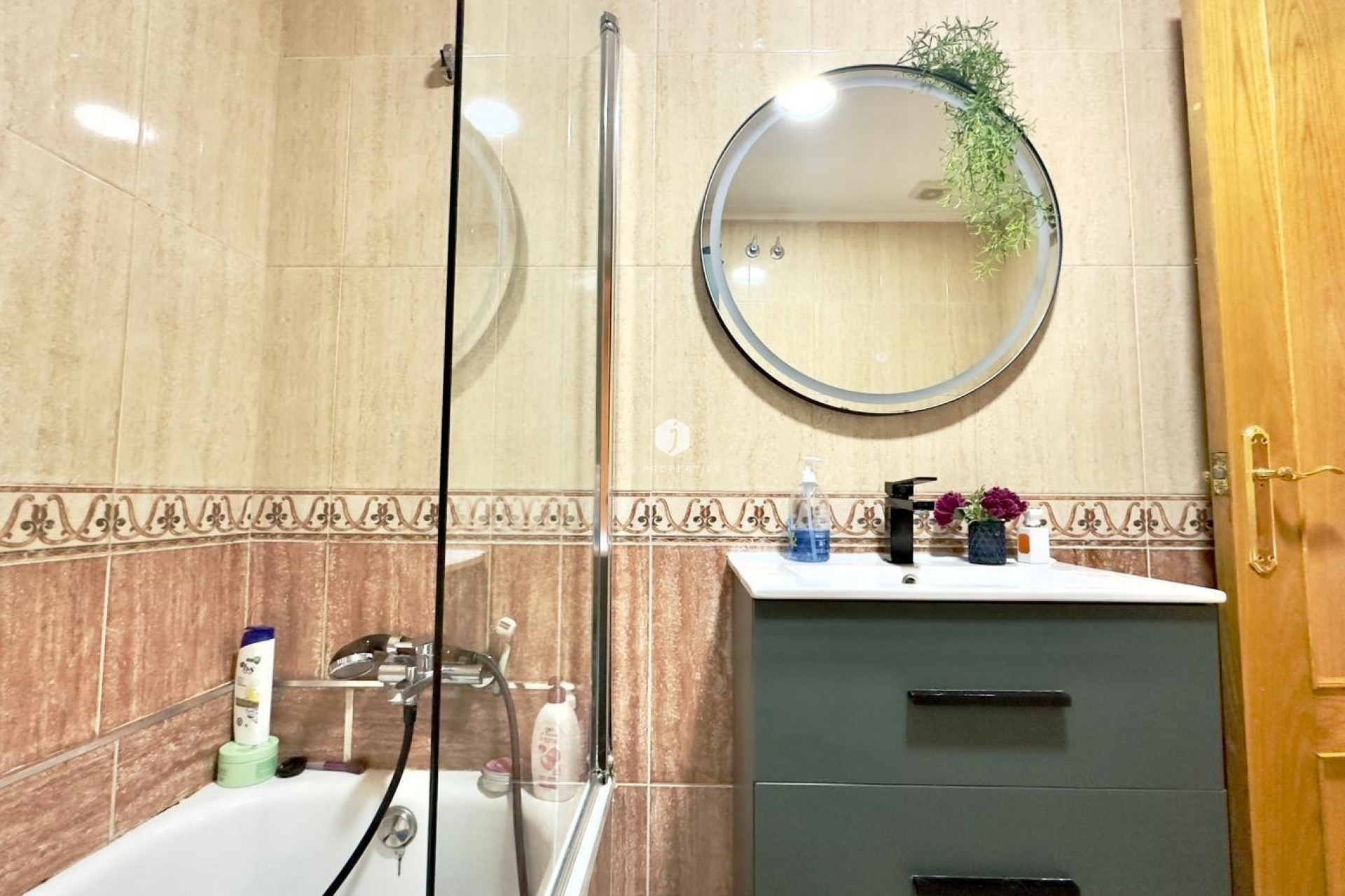 Aus zweiter Hand - Wohnung -
Torrevieja