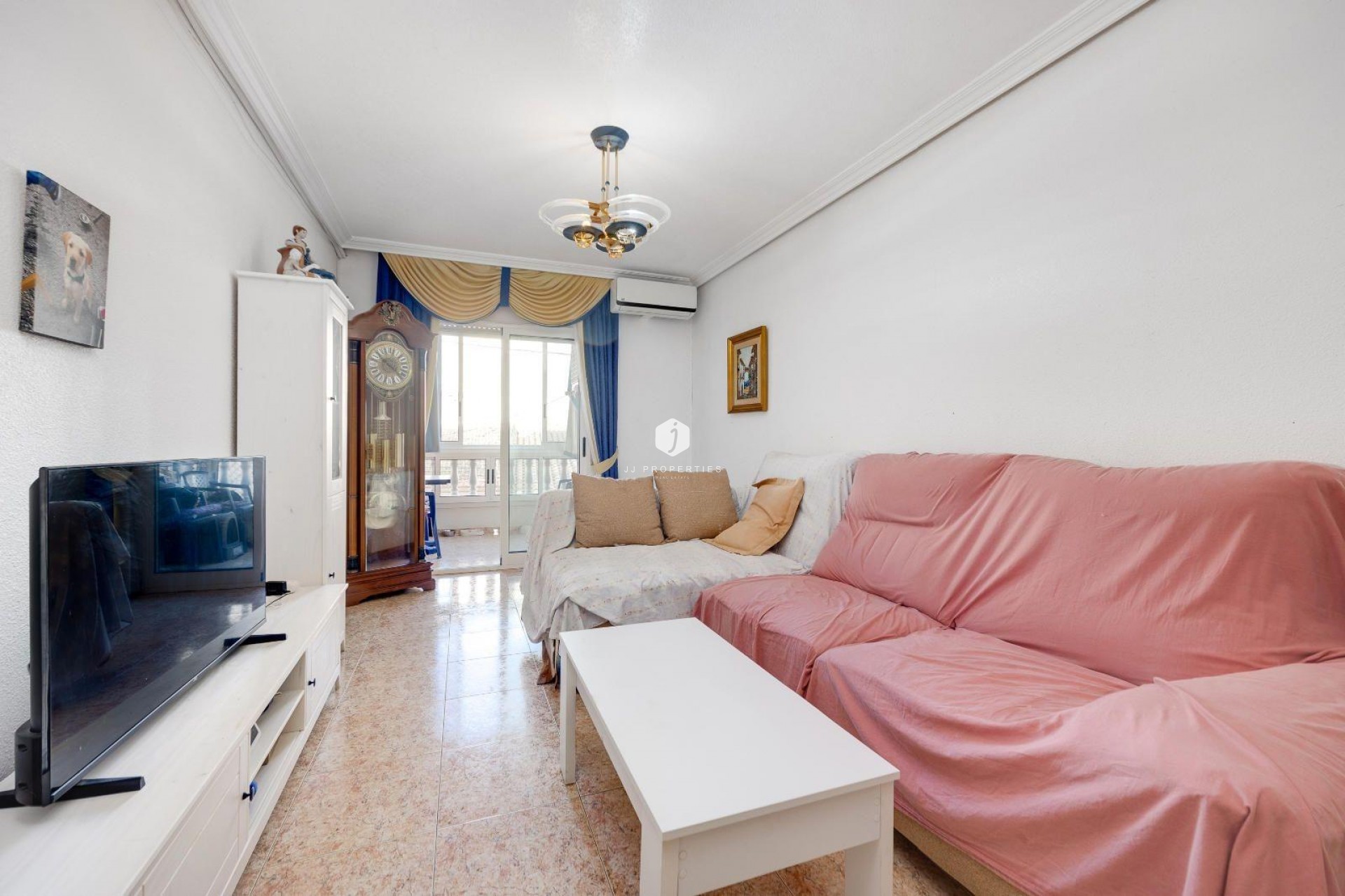 Aus zweiter Hand - Wohnung -
Torrevieja