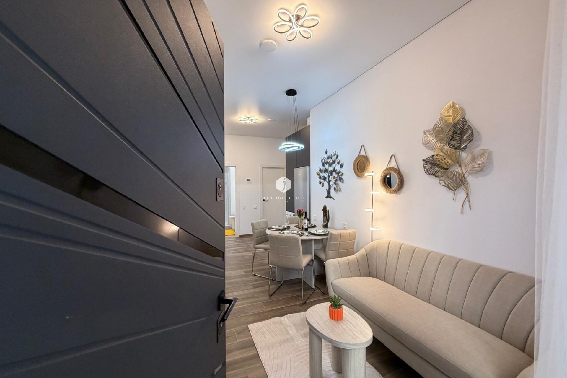 Aus zweiter Hand - Wohnung -
Torrevieja