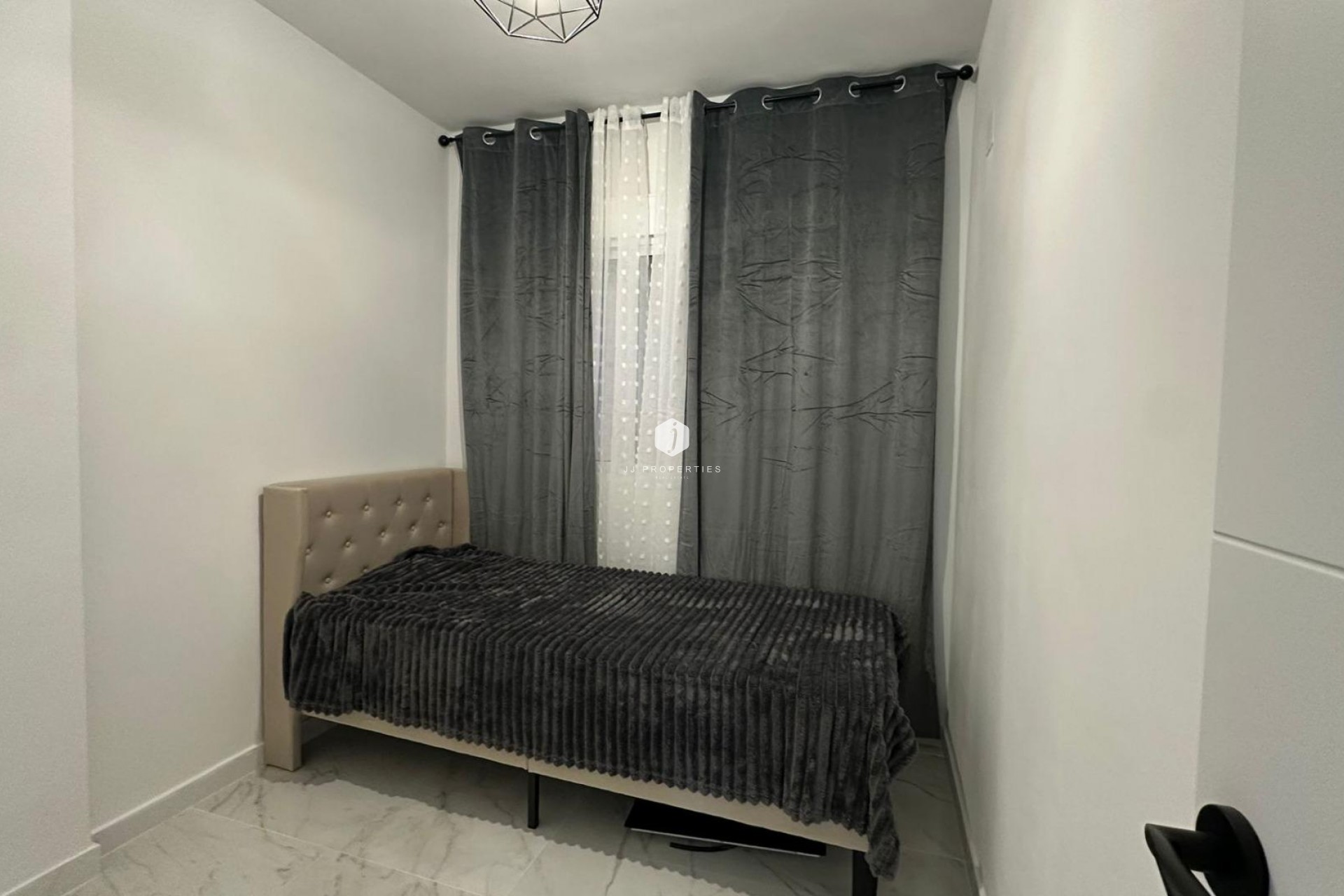 Aus zweiter Hand - Wohnung -
Torrevieja