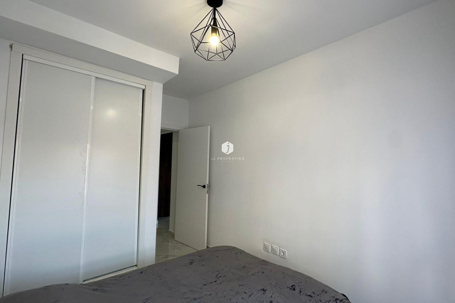 Aus zweiter Hand - Wohnung -
Torrevieja