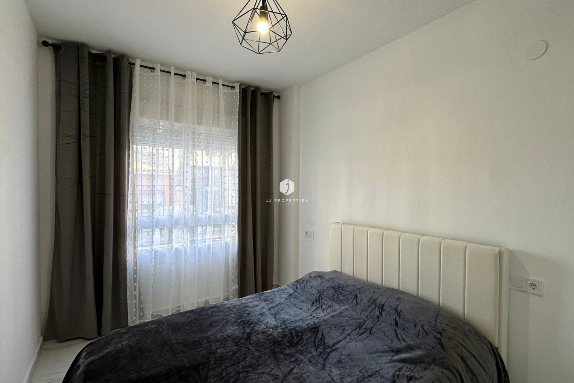 Aus zweiter Hand - Wohnung -
Torrevieja