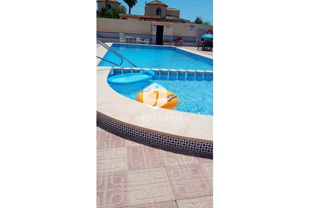 Bungalow - D'occasion - Torrevieja -
                La Siesta - El Salado - Torreta