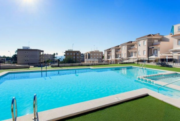 Bungalow - Nieuwbouw Woningen - Santa Pola -
                Centro