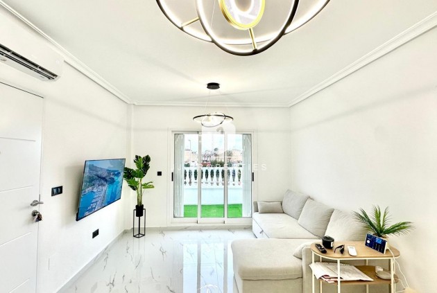 Bungalow - Resale - Orihuela Costa -
                Playa Flamenca Norte