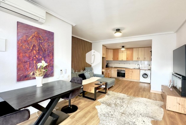 Bungalow - Resale -
            Torrevieja - C-83804