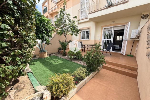 Bungalow - Segunda mano - Orihuela Costa -
                Costa Blanca