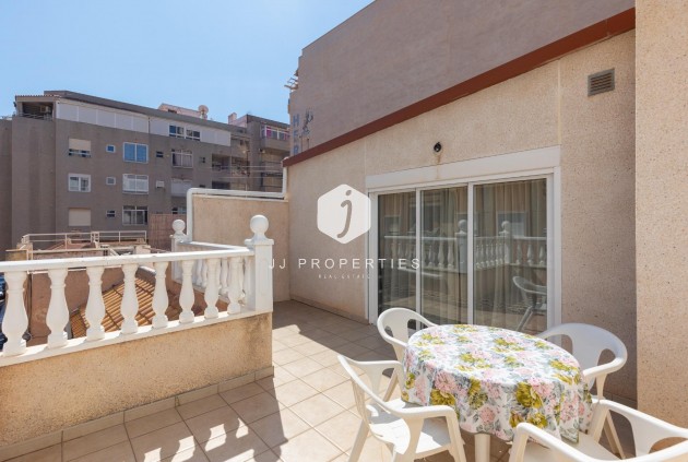Bungalow - Segunda mano - Torrevieja -
                Centro