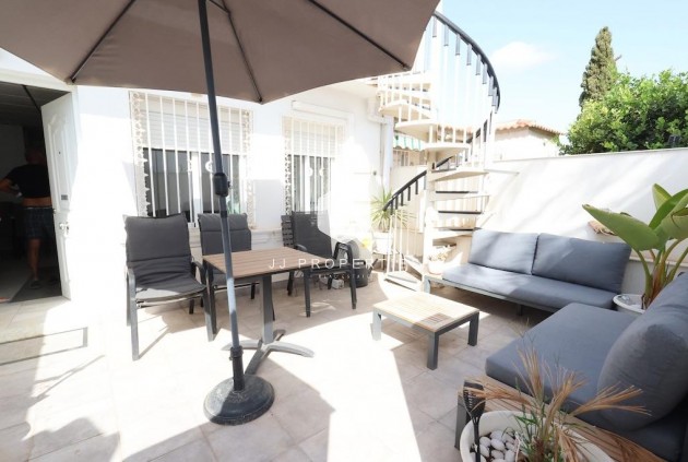 Bungalow - Segunda mano - Torrevieja -
                Costa Blanca