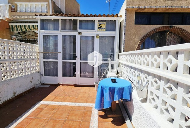 Bungalow - Segunda mano - Torrevieja -
                Nueva Torrevieja
