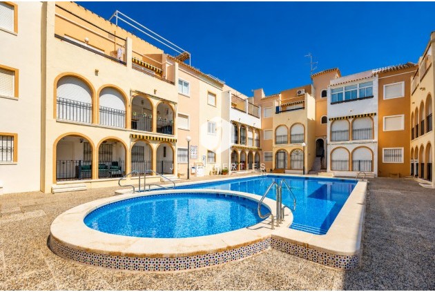 Bungalow - Tweedehands - Torrevieja -
                Costa Blanca