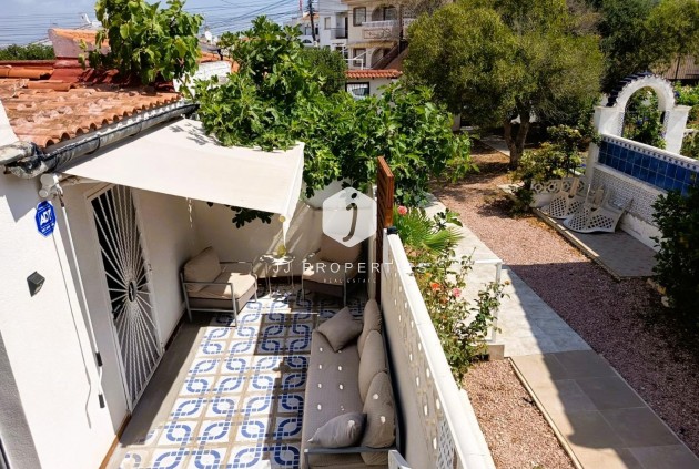 Bungalow - Tweedehands - Torrevieja -
                Costa Blanca