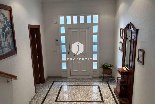 Chalet - D'occasion - Formentera del Segura -
                Pueblo 5