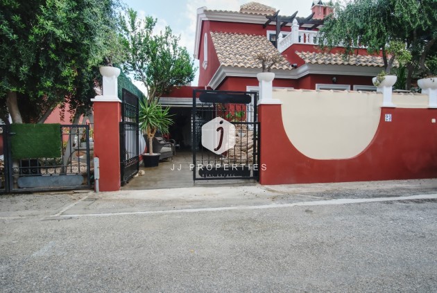 Chalet - D'occasion - Orihuela Costa -
                Costa Blanca