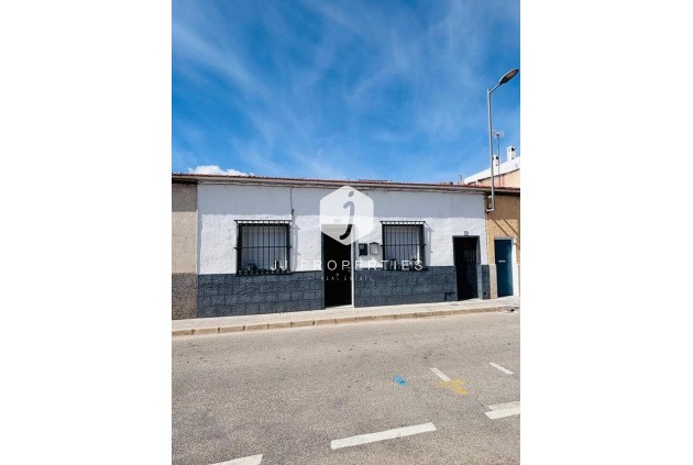 Chalet - D'occasion - San Miguel de Salinas -
                Inland