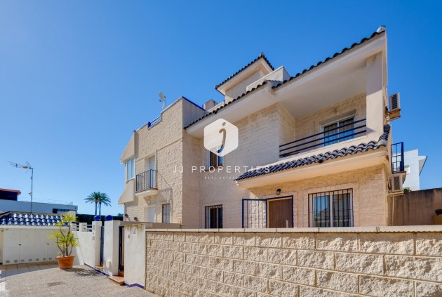 Chalet - D'occasion - Torrevieja -
                La veleta