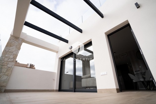 Chalet - Nieuwbouw Woningen - Orihuela Costa -
                Entre golf