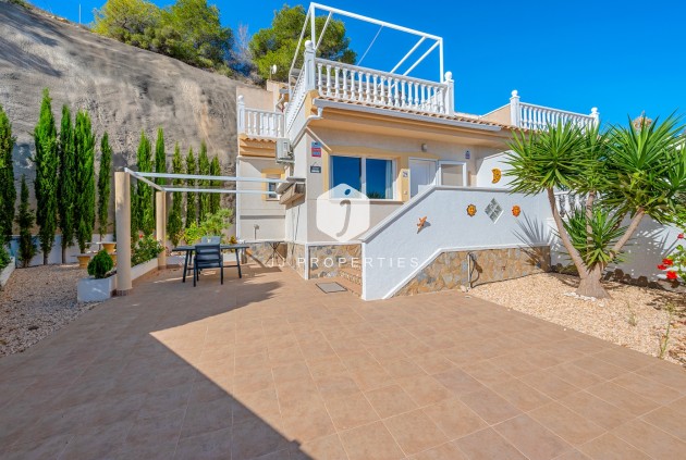 Chalet - Resale - Ciudad Quesada -
                Costa Blanca