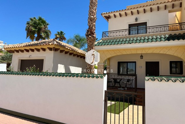 Chalet - Resale - Ciudad Quesada -
                Costa Blanca
