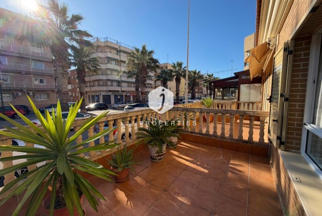 Chalet - Resale - Guardamar del Segura -
                Pueblo