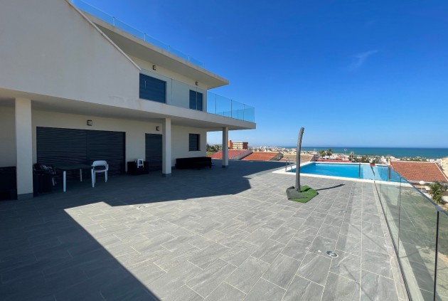 Chalet - Resale - La Mata -
                Costa Blanca