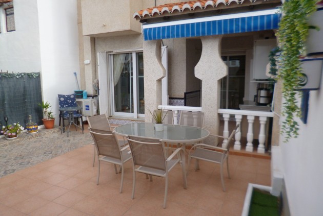 Chalet - Resale - La Zenia -
                Costa Blanca