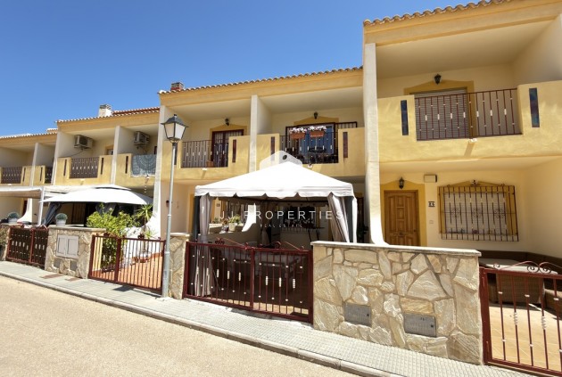 Chalet - Resale - La Zenia -
                Costa Blanca