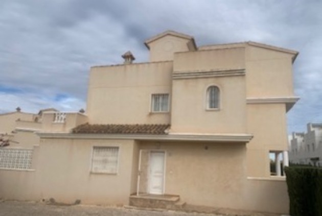 Chalet - Resale - Los Altos -
                Costa Blanca