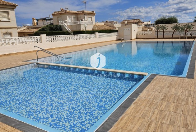 Chalet - Resale -
            Orihuela Costa - C-43638