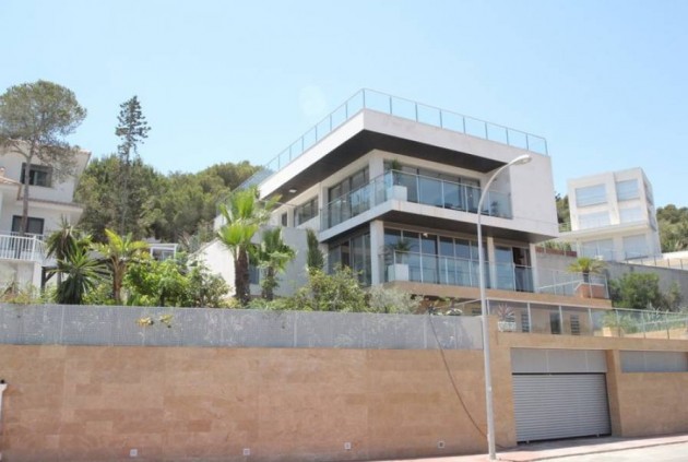 Chalet - Resale - Orihuela Costa -
                Costa Blanca