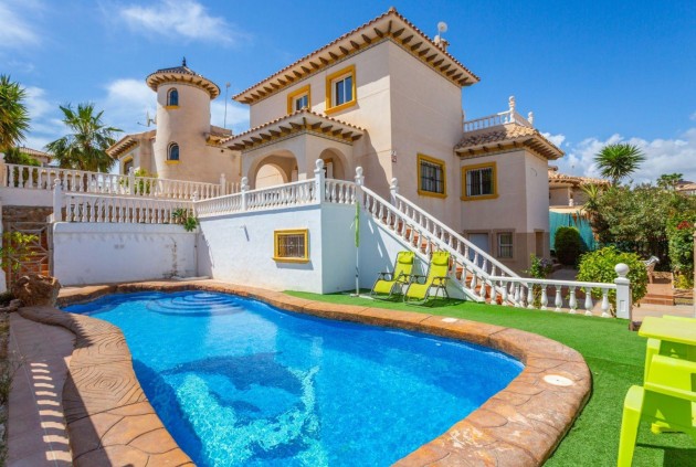 Chalet - Resale - Orihuela Costa -
                La Zenia