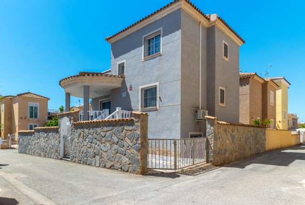 Chalet - Resale - Orihuela Costa -
                Playa Flamenca Norte