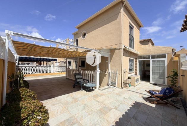 Chalet - Resale - Torrevieja -
                Costa Blanca