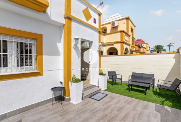 Chalet - Resale - Torrevieja -
                Costa Blanca