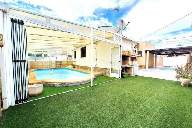 Chalet - Resale - Torrevieja -
                El chaparral