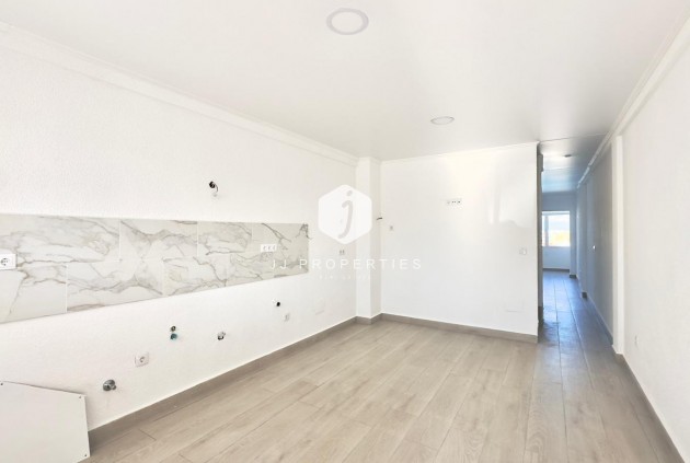 Chalet - Resale - Torrevieja -
                La Mata