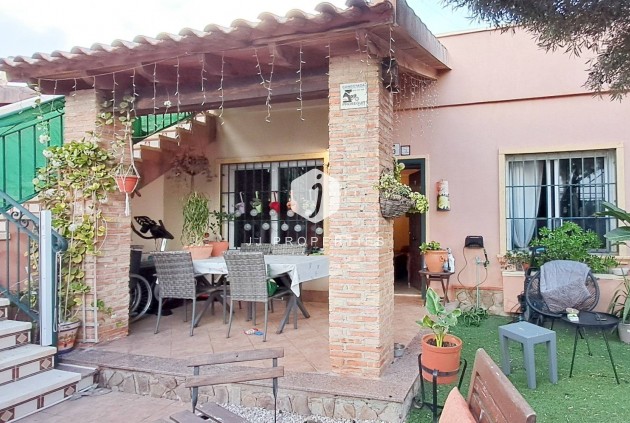 Chalet - Resale - Torrevieja -
                Parque Acuático - Sector 25