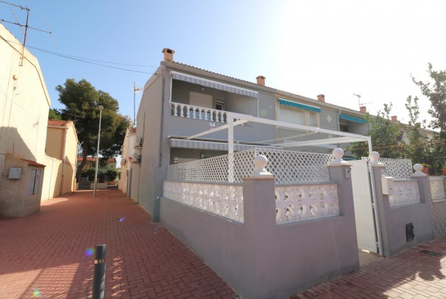 Chalet - Resale - Torrevieja -
                Playa de los Naufragos