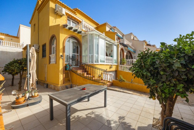 Chalet - Resale - Torrevieja -
                Torreta Florida