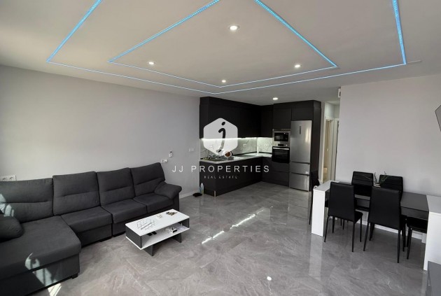 Chalet - Resale - Torrevieja -
                Torreta Florida