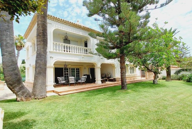 Chalet - Segunda mano - Orihuela Costa -
                Cabo Roig