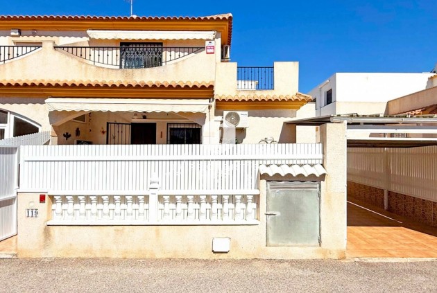 Chalet - Segunda mano - Orihuela Costa -
                Costa Blanca