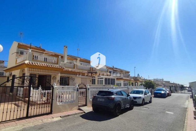 Chalet - Segunda mano - Playa Flamenca -
                Costa Blanca