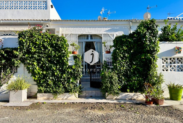 Chalet - Segunda mano - Torrevieja -
                Costa Blanca