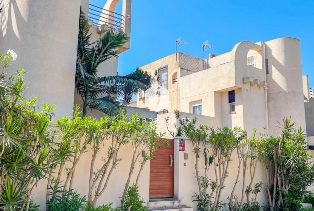 Chalet - Segunda mano - Torrevieja -
                Costa Blanca