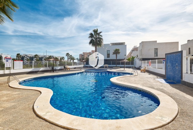 Chalet - Tweedehands - Guardamar del Segura -
                El Raso