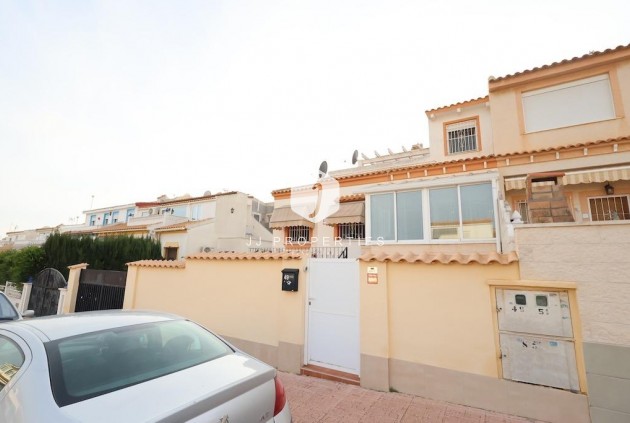 Chalet - Tweedehands - Orihuela Costa -
                Costa Blanca