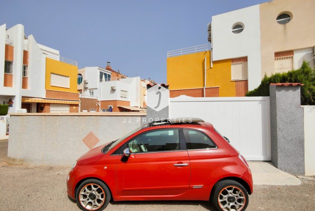 Chalet - Tweedehands - Orihuela Costa -
                Costa Blanca