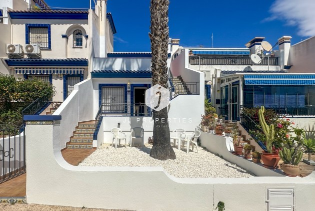 Chalet - Tweedehands - Orihuela Costa -
                Costa Blanca