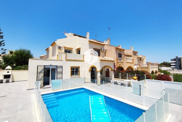 Chalet - Tweedehands - Playa Flamenca -
                Costa Blanca